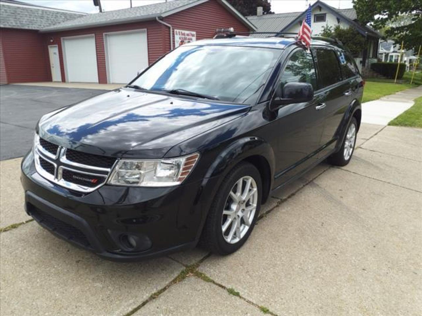 2016 Black Dodge Journey AWD R/T (3C4PDDFG8GT) with an 6 Cylinder Fuel Injected engine, Automatic transmission, located at 5505 N. Summit St., Toledo, OH, 43611, (419) 729-2688, 41.654953, -83.530014 - Photo#22