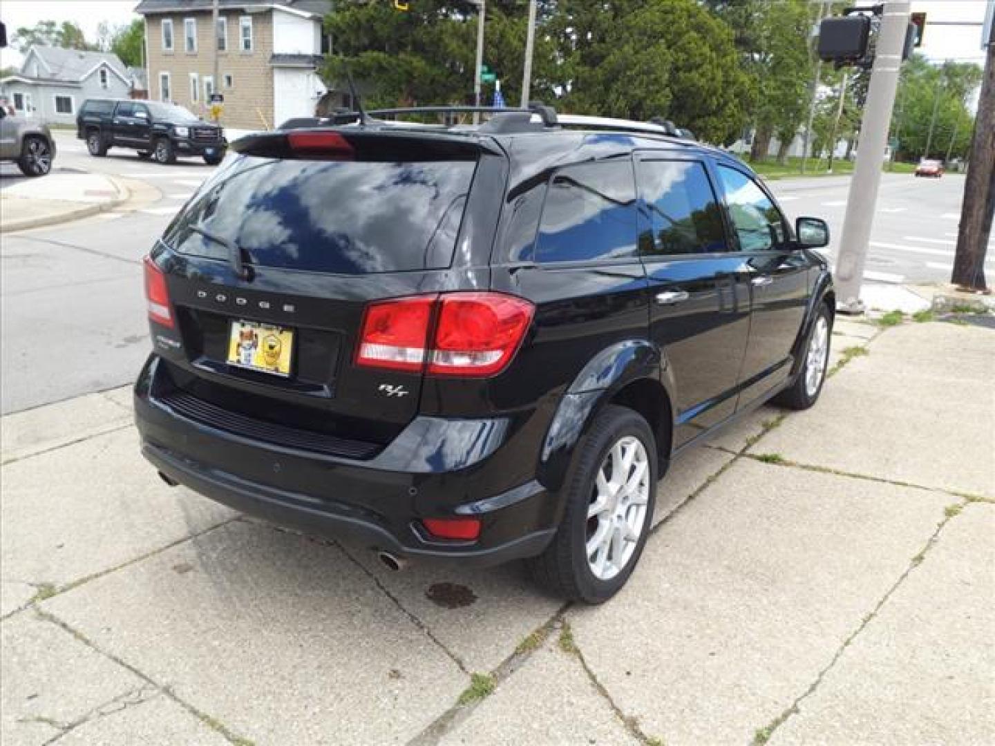 2016 Black Dodge Journey AWD R/T (3C4PDDFG8GT) with an 6 Cylinder Fuel Injected engine, Automatic transmission, located at 5505 N. Summit St., Toledo, OH, 43611, (419) 729-2688, 41.654953, -83.530014 - Photo#26