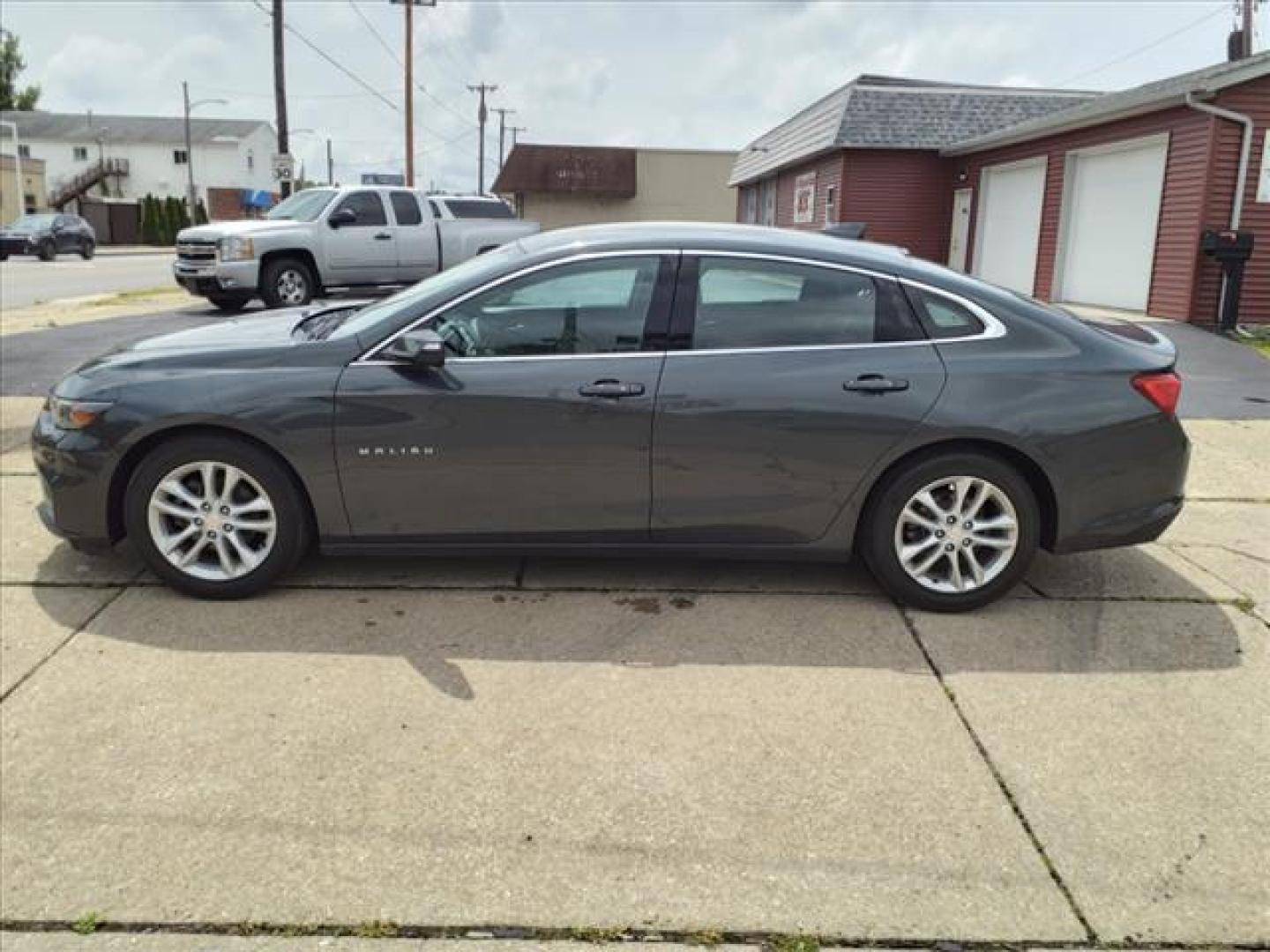 2017 Nightfall Gray Metallic Chevrolet Malibu LT (1G1ZE5ST1HF) with an 1.5L Ecotec 1.5L Turbo I4 160hp 184ft. lbs. Direct Injection engine, 6-Speed Shiftable Automatic transmission, located at 5505 N. Summit St., Toledo, OH, 43611, (419) 729-2688, 41.654953, -83.530014 - Photo#20