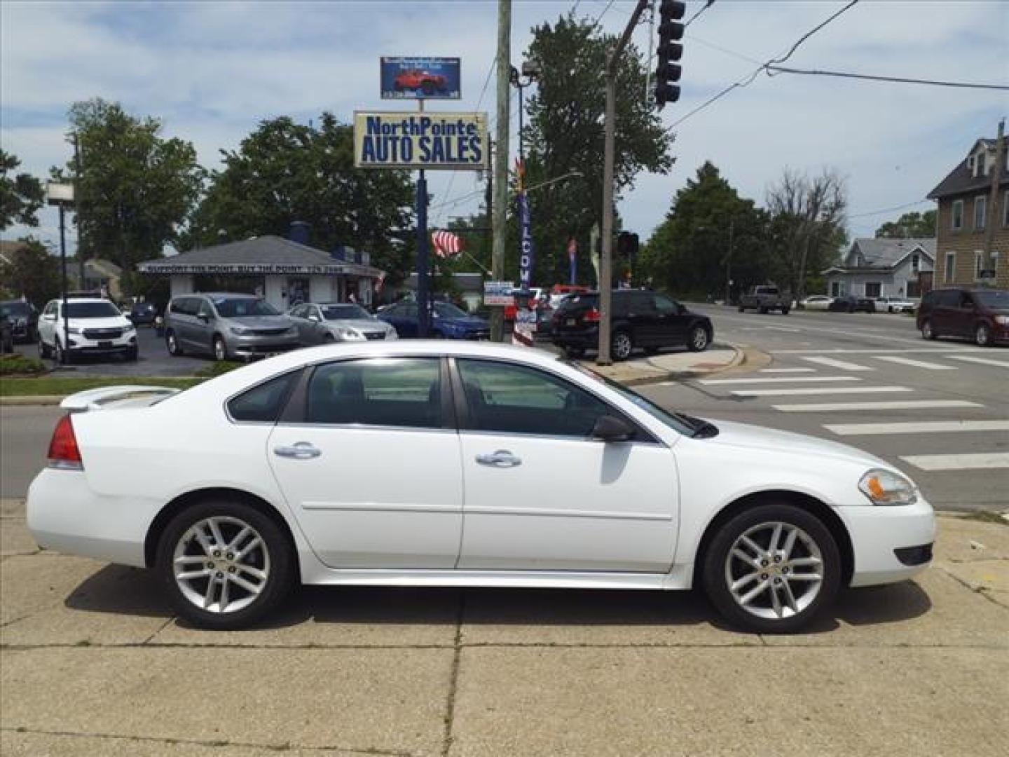 2014 Summit White Chevrolet Impala Limited LTZ Fleet (2G1WC5E39E1) with an 3.6L 3.6L Flex Fuel V6 300hp 262ft. lbs. Fuel Injected engine, 6-Speed Shiftable Automatic w/Overdrive transmission, located at 5505 N. Summit St., Toledo, OH, 43611, (419) 729-2688, 41.654953, -83.530014 - Photo#0