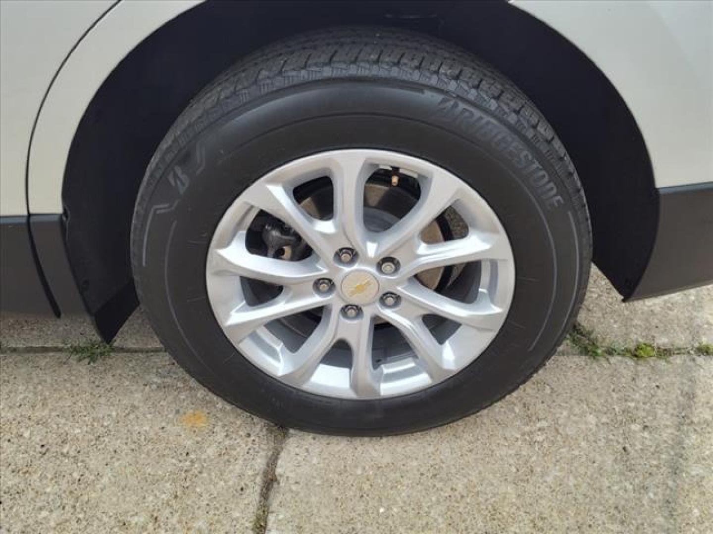 2021 Silver Ice Metallic Chevrolet Equinox AWD LT (3GNAXUEV3MS) with an 1.5L 1.5L Turbo I4 170hp 203ft. lbs. Direct Injection engine, 6-Speed Shiftable Automatic transmission, located at 5505 N. Summit St., Toledo, OH, 43611, (419) 729-2688, 41.654953, -83.530014 - Photo#29