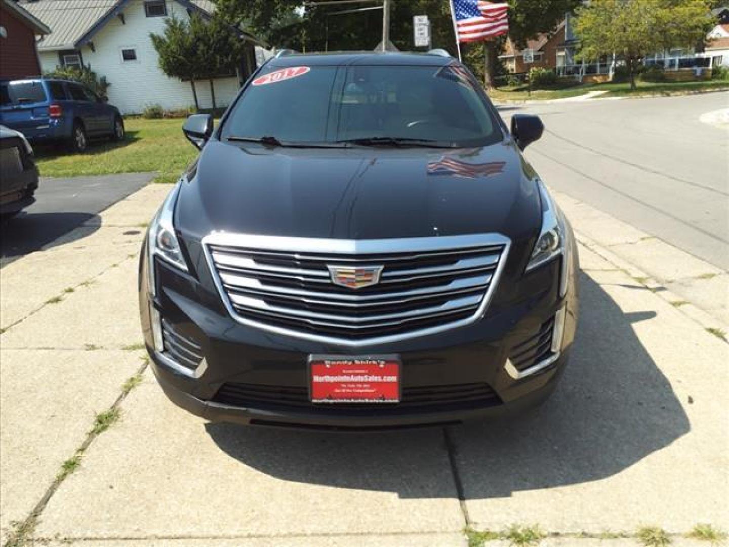 2017 Stellar Black Metallic Cadillac XT5 Base (1GYKNARS4HZ) with an 3.6L 3.6L V6 310hp 271ft. lbs. Direct Injection engine, 8-Speed Shiftable Automatic transmission, located at 5505 N. Summit St., Toledo, OH, 43611, (419) 729-2688, 41.654953, -83.530014 - Photo#20