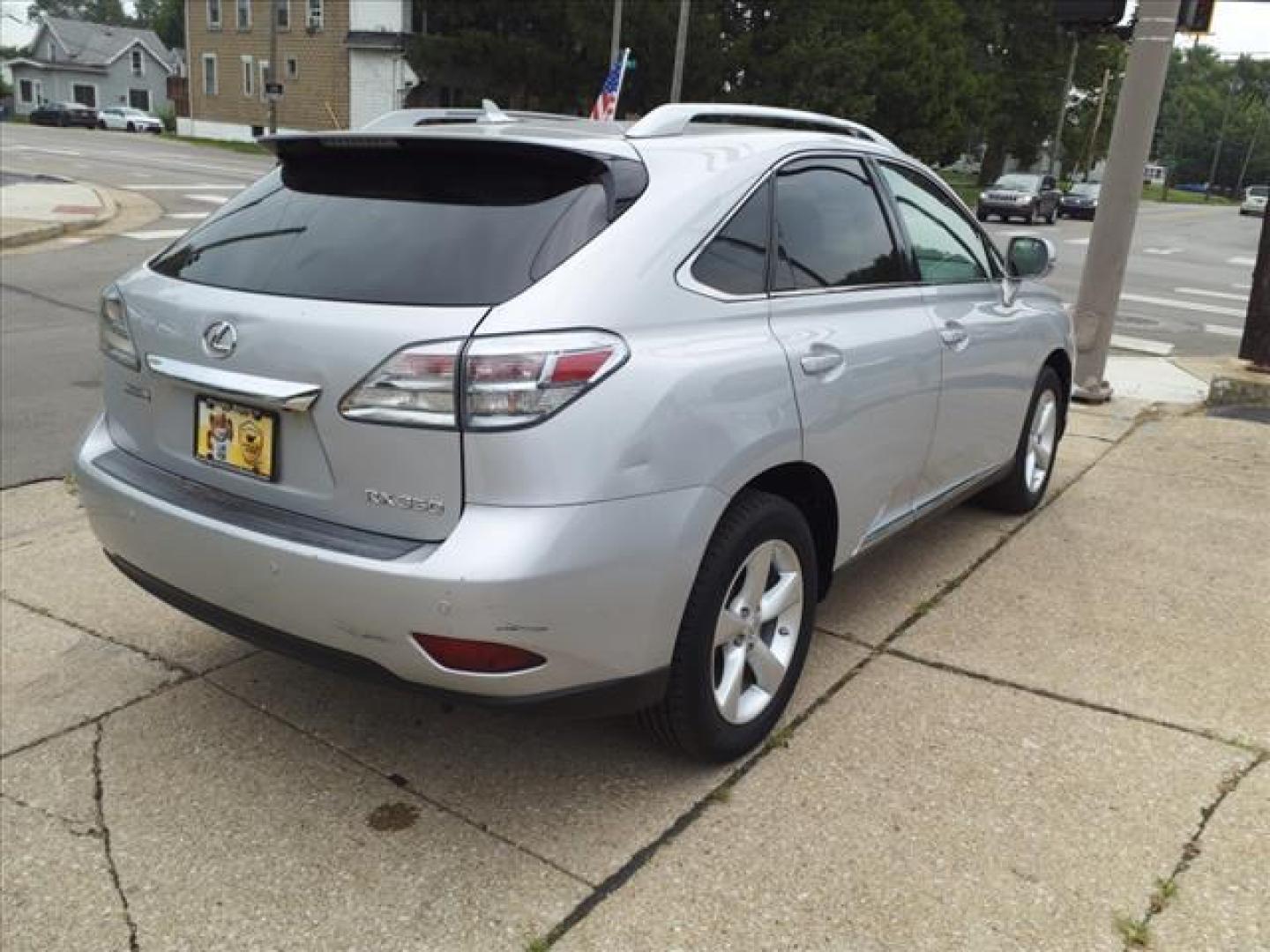 2011 Tungsten Pearl Lexus RX 350 AWD Base (2T2BK1BA3BC) with an 3.5L 3.5L V6 275hp 257ft. lbs. Sequential Multiport Fuel Injection engine, 6-Speed Shiftable Automatic transmission, located at 5505 N. Summit St., Toledo, OH, 43611, (419) 729-2688, 41.654953, -83.530014 - Photo#26