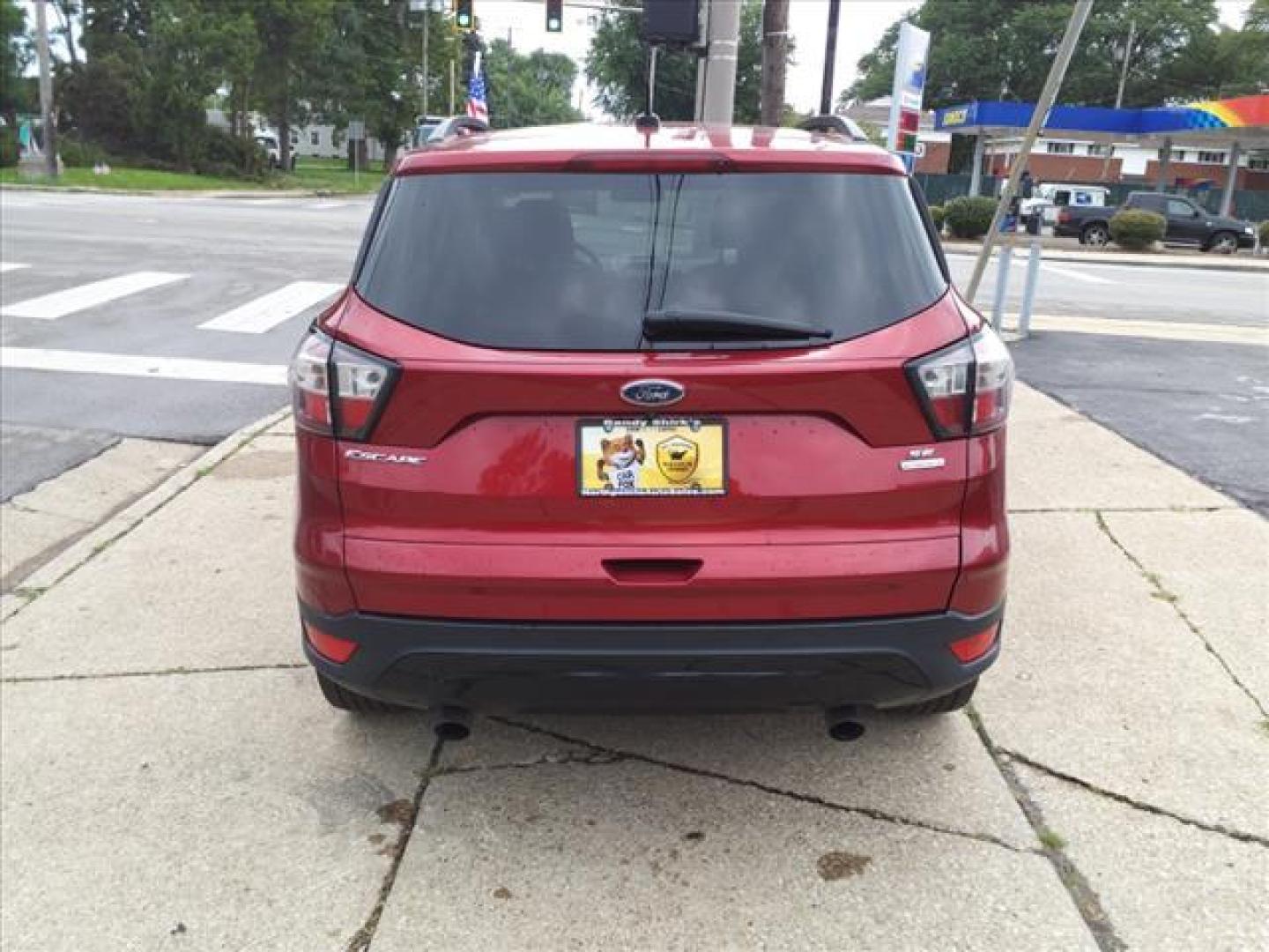 2017 Ruby Red Metallic Tinted Clearcoat Ford Escape SE (1FMCU0G95HU) with an 2.0L EcoBoost 2.0L Turbo I4 245hp 275ft. lbs. Direct Injection engine, 6-Speed Shiftable Automatic transmission, located at 5505 N. Summit St., Toledo, OH, 43611, (419) 729-2688, 41.654953, -83.530014 - Photo#24