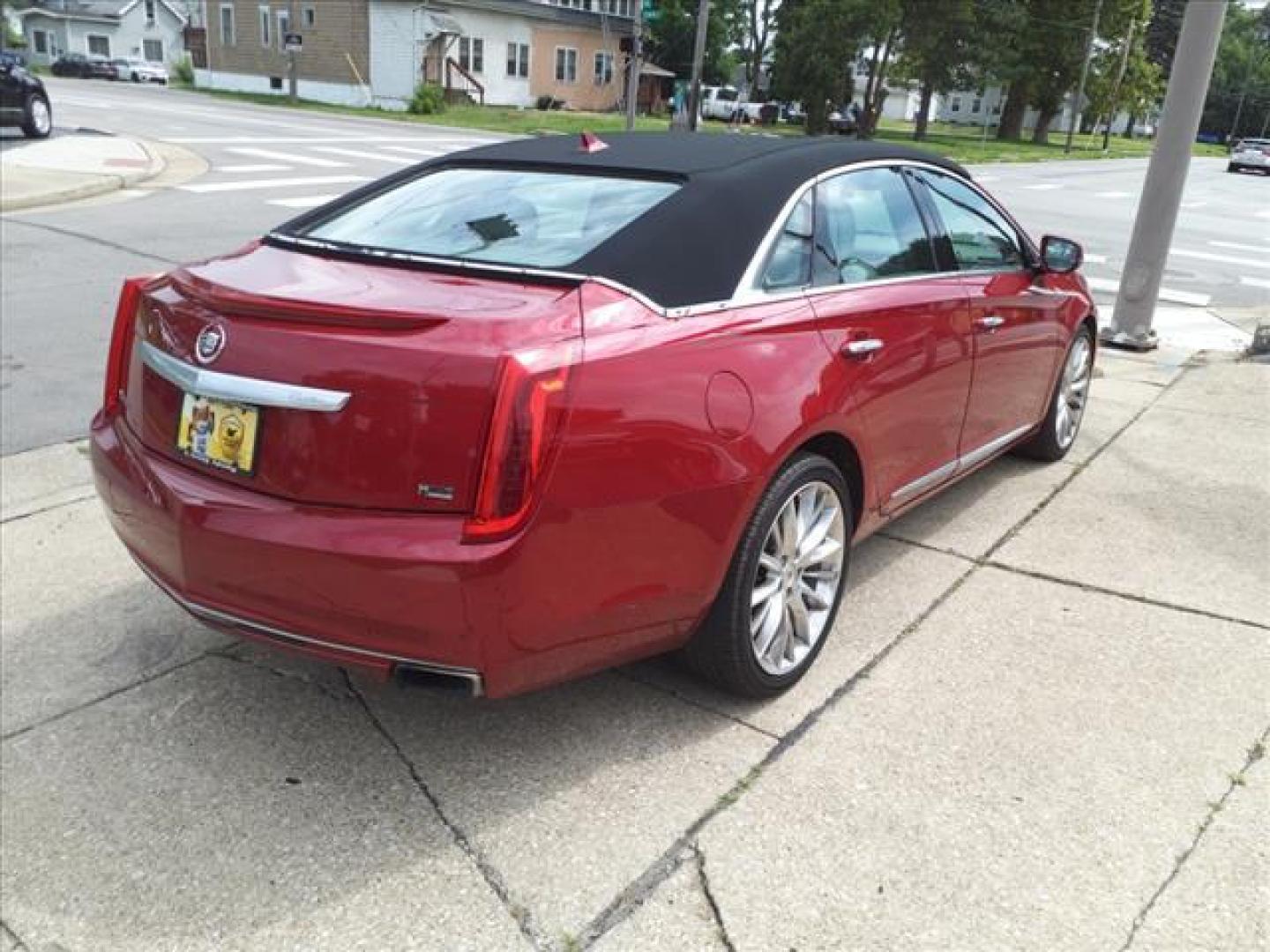 2013 Crystal Red Tintcoat Cadillac XTS AWD Platinum Collection (2G61V5S37D9) with an 3.6L 3.6L V6 304hp 264ft. lbs. Direct Injection engine, 6-Speed Shiftable Automatic transmission, located at 5505 N. Summit St., Toledo, OH, 43611, (419) 729-2688, 41.654953, -83.530014 - Photo#27