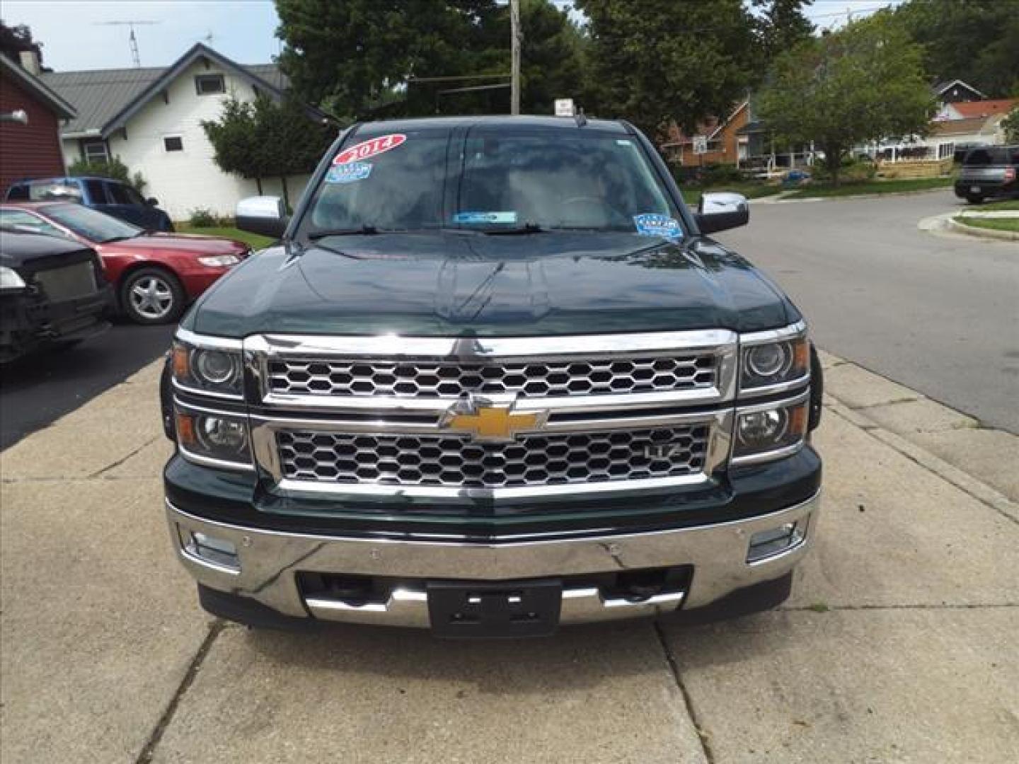 2014 Rainforest Green Metallic Chevrolet Silverado 1500 4x4 LTZ (1GCVKSEC0EZ) with an 5.3L EcoTec3 5.3L Flex Fuel V8 355hp 383ft. lbs. Direct Injection engine, 6-Speed Shiftable Automatic w/Overdrive transmission, located at 5505 N. Summit St., Toledo, OH, 43611, (419) 729-2688, 41.654953, -83.530014 - Photo#20