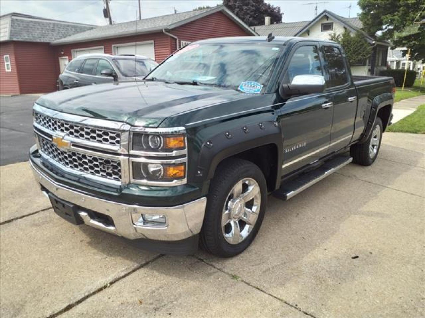 2014 Rainforest Green Metallic Chevrolet Silverado 1500 4x4 LTZ (1GCVKSEC0EZ) with an 5.3L EcoTec3 5.3L Flex Fuel V8 355hp 383ft. lbs. Direct Injection engine, 6-Speed Shiftable Automatic w/Overdrive transmission, located at 5505 N. Summit St., Toledo, OH, 43611, (419) 729-2688, 41.654953, -83.530014 - Photo#21