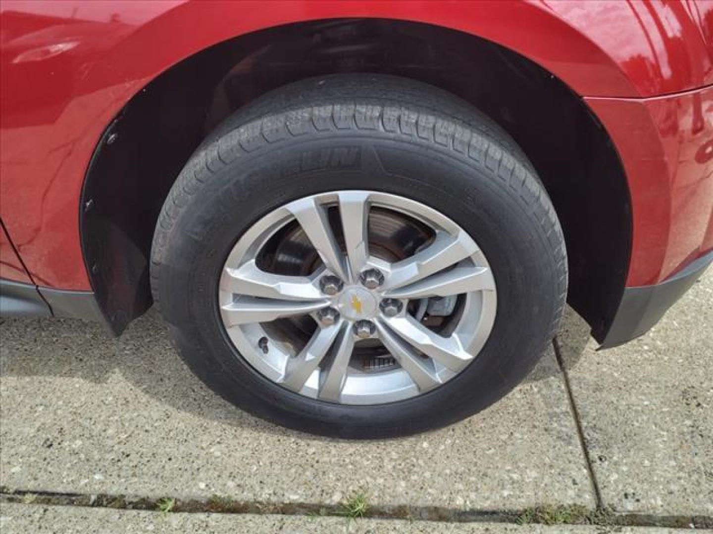 2013 Crystal Red Tintcoat Chevrolet Equinox LT (2GNFLPE33D6) with an 3.6L 3.6L V6 301hp 272ft. lbs. Direct Injection engine, 6-Speed Shiftable Automatic transmission, located at 5505 N. Summit St., Toledo, OH, 43611, (419) 729-2688, 41.654953, -83.530014 - Photo#28