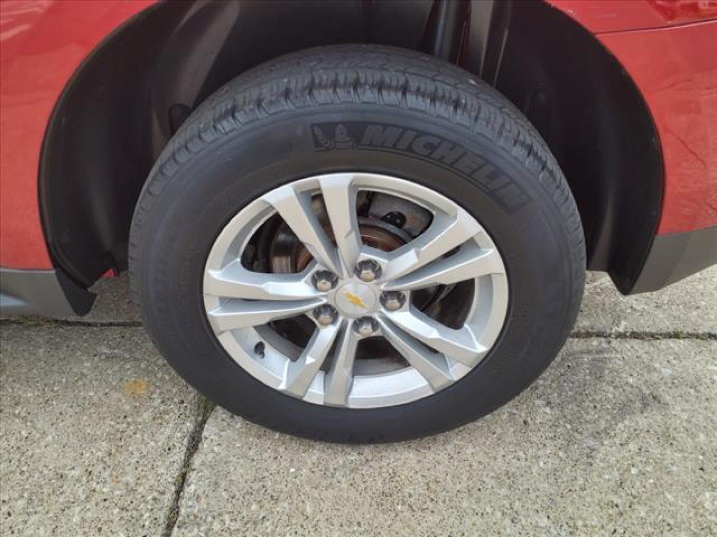 2013 Crystal Red Tintcoat Chevrolet Equinox LT (2GNFLPE33D6) with an 3.6L 3.6L V6 301hp 272ft. lbs. Direct Injection engine, 6-Speed Shiftable Automatic transmission, located at 5505 N. Summit St., Toledo, OH, 43611, (419) 729-2688, 41.654953, -83.530014 - Photo#30