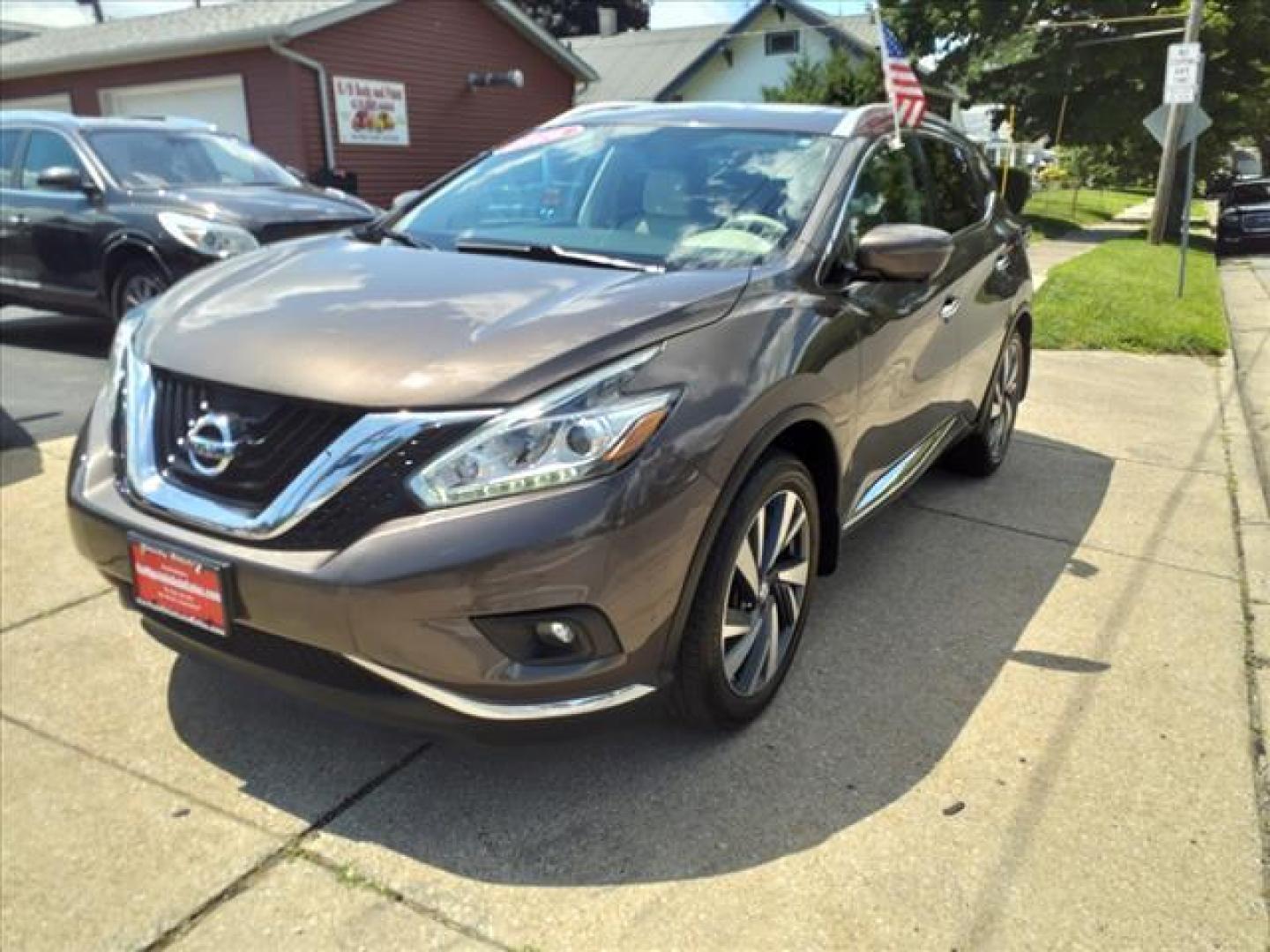 2016 Java Metallic Nissan Murano AWD Platinum (5N1AZ2MH9GN) with an 3.5L 3.5L V6 260hp 240ft. lbs. Sequential Multiport Fuel Injection engine, CVT transmission, located at 5505 N. Summit St., Toledo, OH, 43611, (419) 729-2688, 41.654953, -83.530014 - Photo#21