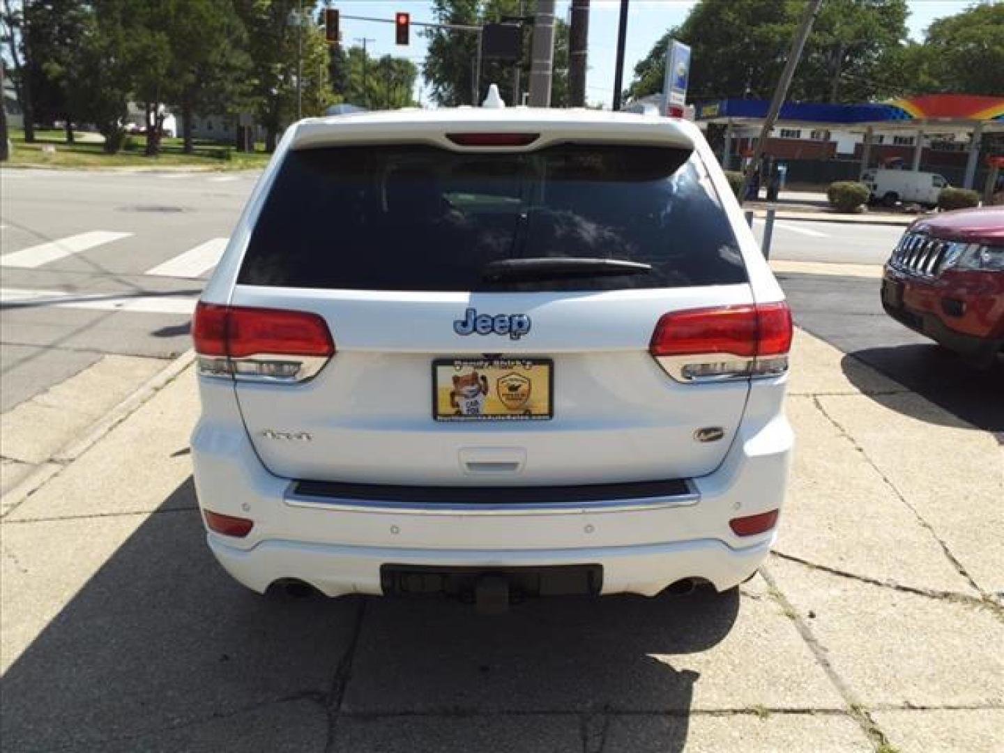 2014 Bright White Clear Coat Jeep Grand Cherokee 4x4 Overland (1C4RJFCG2EC) with an 3.6L 3.6L V6 290hp 260ft. lbs. Sequential Multiport Fuel Injection engine, 8-Speed Shiftable Automatic transmission, located at 5505 N. Summit St., Toledo, OH, 43611, (419) 729-2688, 41.654953, -83.530014 - Photo#24