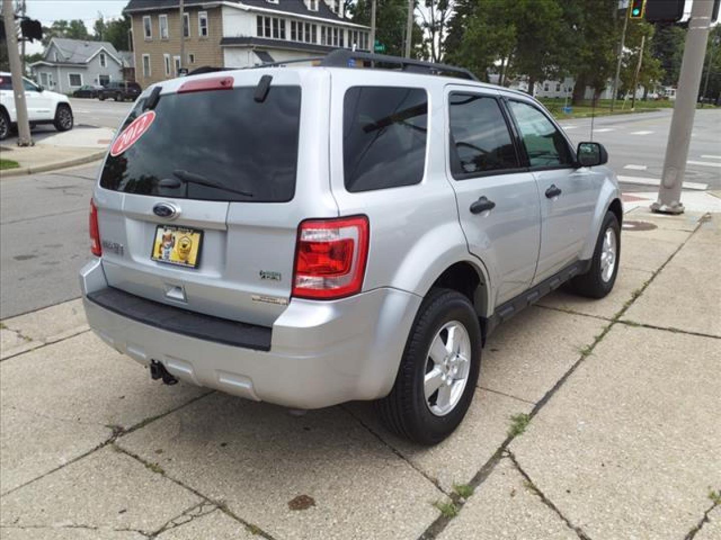 2012 Ingot Silver Metallic Ford Escape XLT (1FMCU0DG7CK) with an 3.0L 3.0L Flex Fuel V6 240hp 223ft. lbs. Sequential Multiport Fuel Injection engine, 6-Speed Automatic transmission, located at 5505 N. Summit St., Toledo, OH, 43611, (419) 729-2688, 41.654953, -83.530014 - Photo#22