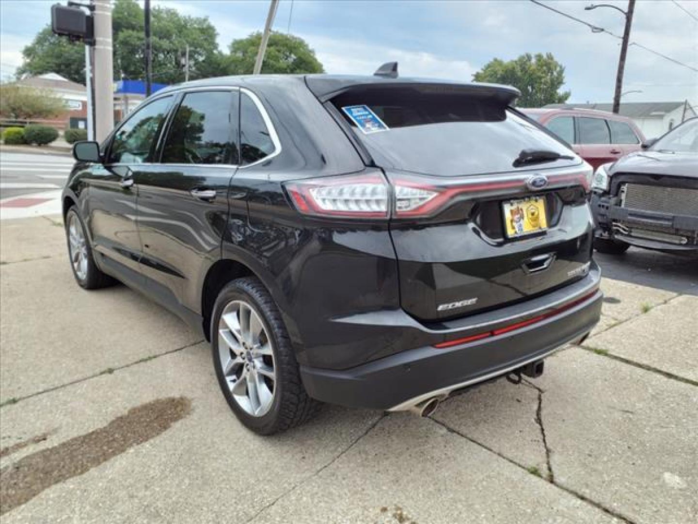 2015 Guard Ford Edge AWD Titanium (2FMPK4K87FB) with an 3.5L 3.5L V6 280hp 250ft. lbs. Sequential Multiport Fuel Injection engine, 6-Speed Shiftable Automatic transmission, located at 5505 N. Summit St., Toledo, OH, 43611, (419) 729-2688, 41.654953, -83.530014 - Photo#25