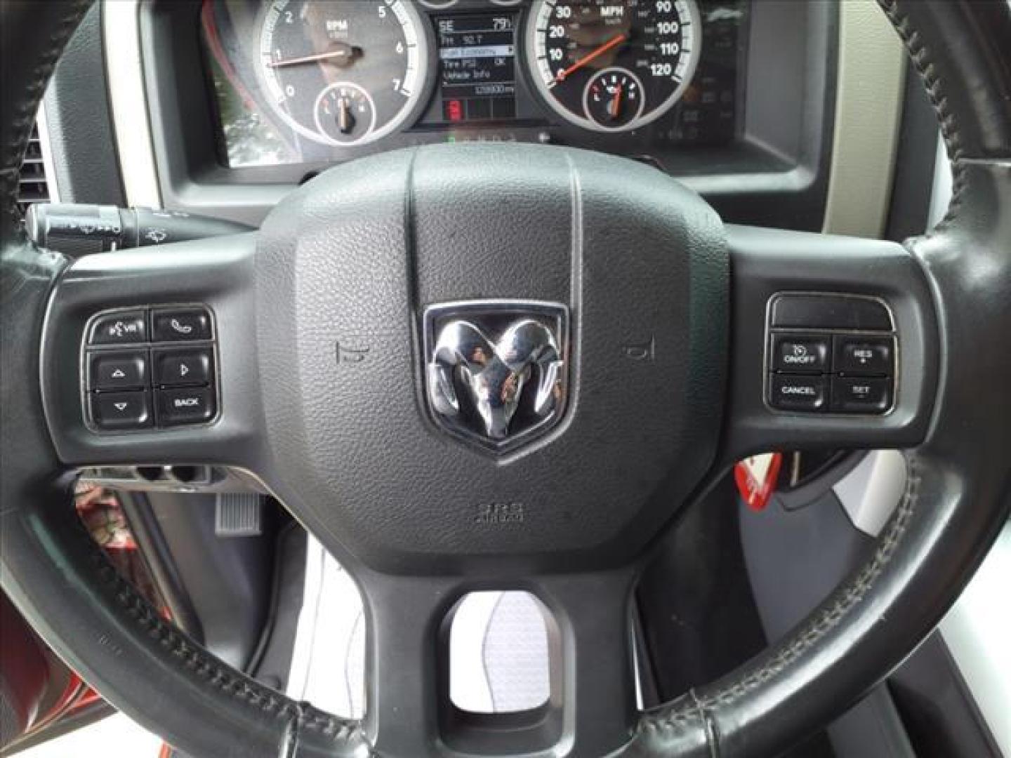 2012 Flame Red Clear Coat/Mineral Gray Metallic Clear C RAM 1500 4x4 Outdoorsman (1C6RD7LT9CS) with an 5.7L HEMI 5.7L V8 390hp 407ft. lbs. Sequential Multiport Fuel Injection engine, 6-Speed Automatic transmission, located at 5505 N. Summit St., Toledo, OH, 43611, (419) 729-2688, 41.654953, -83.530014 - Photo#7