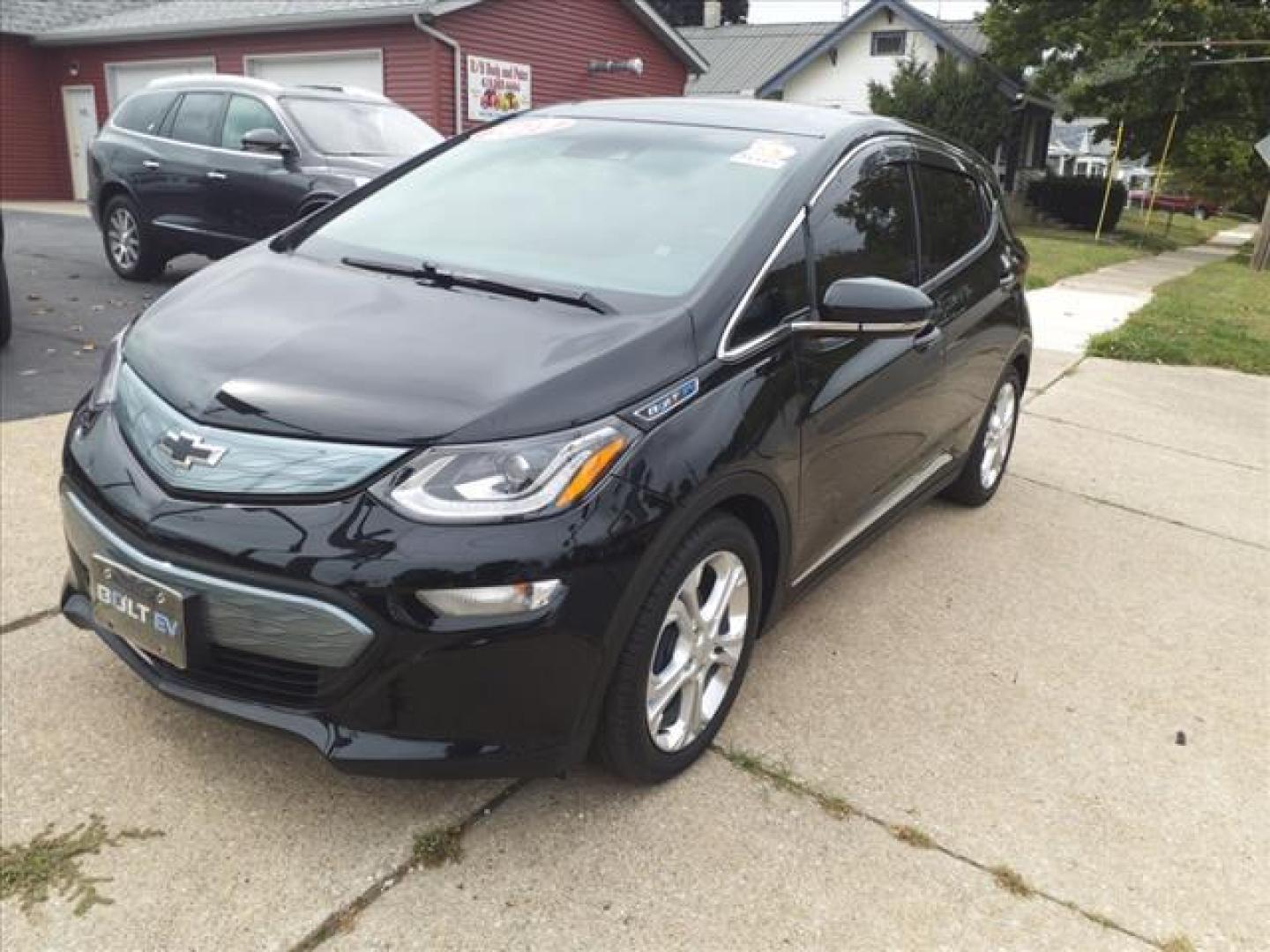 2019 Mosaic Black Metallic Chevrolet Bolt EV LT (1G1FY6S02K4) with an 0.0L Electric 200hp 266ft. lbs. Electric engine, 1-Speed Direct-Drive Automatic transmission, located at 5505 N. Summit St., Toledo, OH, 43611, (419) 729-2688, 41.654953, -83.530014 - Photo#18