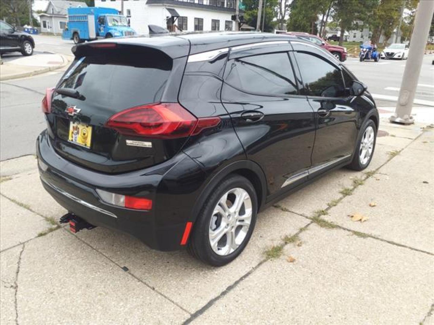 2019 Mosaic Black Metallic Chevrolet Bolt EV LT (1G1FY6S02K4) with an 0.0L Electric 200hp 266ft. lbs. Electric engine, 1-Speed Direct-Drive Automatic transmission, located at 5505 N. Summit St., Toledo, OH, 43611, (419) 729-2688, 41.654953, -83.530014 - Photo#22