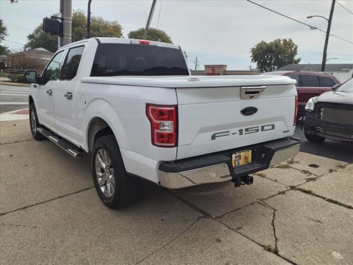 2019 Oxford White Ford F-150 4x4 XLT (1FTEW1E43KK) with an 3.5L EcoBoost 3.5L Twin Turbo V6 375hp 470ft. lbs. Direct Injection engine, 10-Speed Shiftable Automatic transmission, located at 5505 N. Summit St., Toledo, OH, 43611, (419) 729-2688, 41.654953, -83.530014 - Photo#19