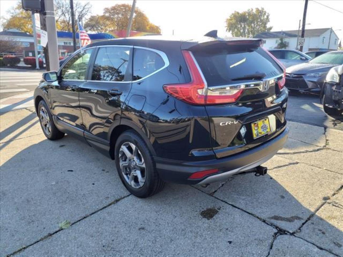 2017 Crystal Black Pearl Honda CR-V AWD EX-L (2HKRW2H8XHH) with an 1.5L 1.5L Turbo I4 190hp 179ft. lbs. Direct Injection engine, CVT transmission, located at 5505 N. Summit St., Toledo, OH, 43611, (419) 729-2688, 41.654953, -83.530014 - Photo#23