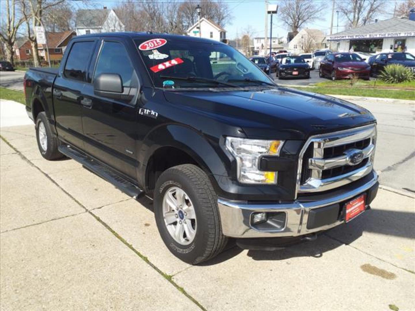 2015 Tuxedo Black Metallic Ford F-150 4x4 XLT (1FTEW1EG8FF) with an 3.5L EcoBoost 3.5L Twin Turbo V6 365hp 420ft. lbs. Direct Injection engine, 6-Speed Shiftable Automatic transmission, located at 5505 N. Summit St., Toledo, OH, 43611, (419) 729-2688, 41.654953, -83.530014 - Photo#14