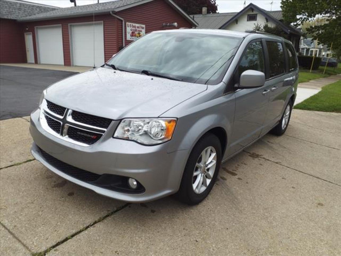 2020 Billet Clear Coat Dodge Grand Caravan SXT (2C4RDGCGXLR) with an 3.6L Pentastar 3.6L Flex Fuel V6 283hp 260ft. lbs. Sequential Multiport Fuel Injection engine, 6-Speed Shiftable Automatic transmission, located at 5505 N. Summit St., Toledo, OH, 43611, (419) 729-2688, 41.654953, -83.530014 - Photo#17