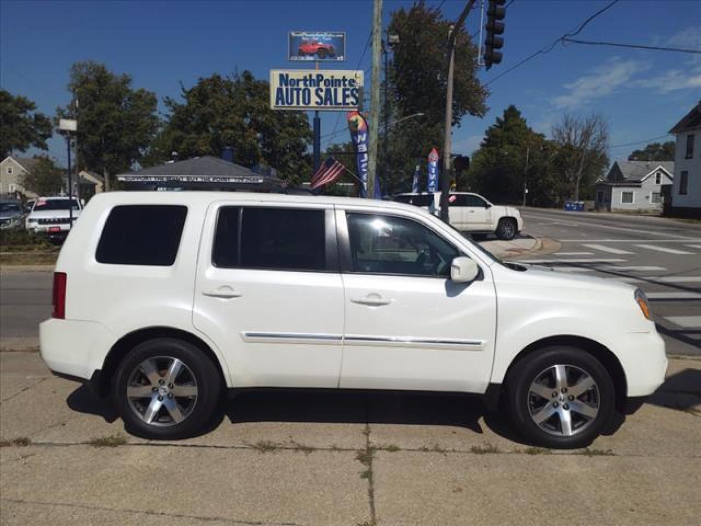 2012 White Diamond Pearl Honda Pilot Touring (5FNYF4H98CB) with an 3.5L 3.5L V6 250hp 253ft. lbs. Sequential Multiport Fuel Injection engine, 5-Speed Automatic transmission, located at 5505 N. Summit St., Toledo, OH, 43611, (419) 729-2688, 41.654953, -83.530014 - Photo#0