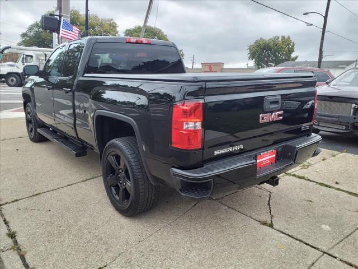 2016 Onyx Black GMC Sierra 1500 4x4 Base (1GTV2LEC6GZ) with an 5.3L EcoTec3 5.3L V8 355hp 383ft. lbs. Direct Injection engine, 6-Speed Shiftable Automatic w/Overdrive transmission, located at 5505 N. Summit St., Toledo, OH, 43611, (419) 729-2688, 41.654953, -83.530014 - Photo#20