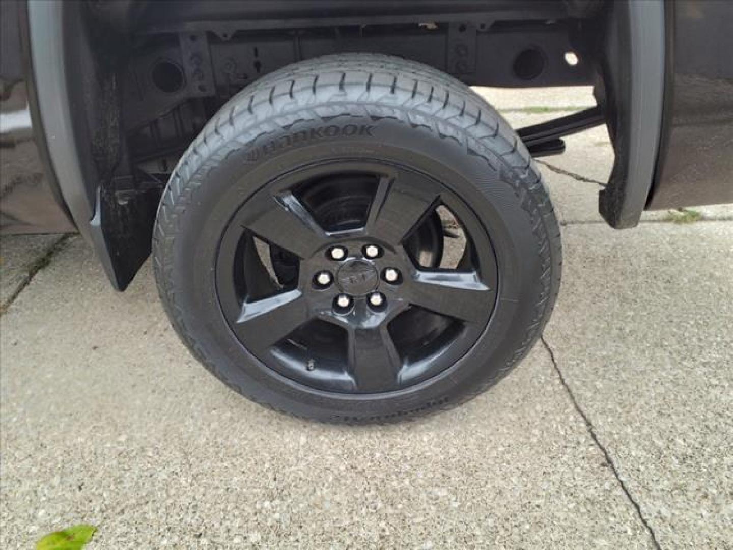 2016 Onyx Black GMC Sierra 1500 4x4 Base (1GTV2LEC6GZ) with an 5.3L EcoTec3 5.3L V8 355hp 383ft. lbs. Direct Injection engine, 6-Speed Shiftable Automatic w/Overdrive transmission, located at 5505 N. Summit St., Toledo, OH, 43611, (419) 729-2688, 41.654953, -83.530014 - Photo#26