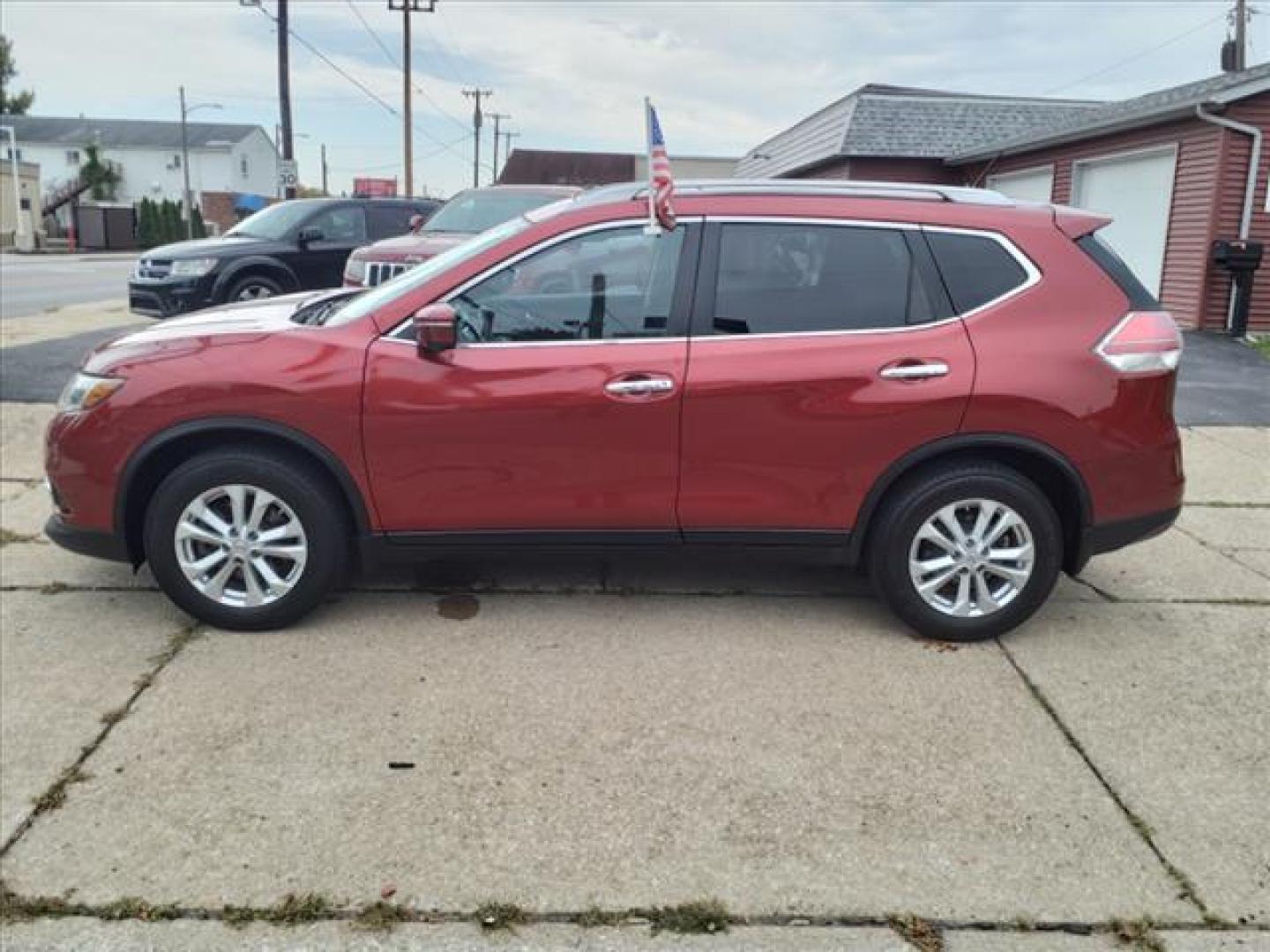 2014 Cayenne Red Nissan Rouge AWD SV (5N1AT2MM4EC) with an 2.5L 2.5L I4 170hp 175ft. lbs. Sequential Multiport Fuel Injection engine, CVT transmission, located at 5505 N. Summit St., Toledo, OH, 43611, (419) 729-2688, 41.654953, -83.530014 - Photo#22