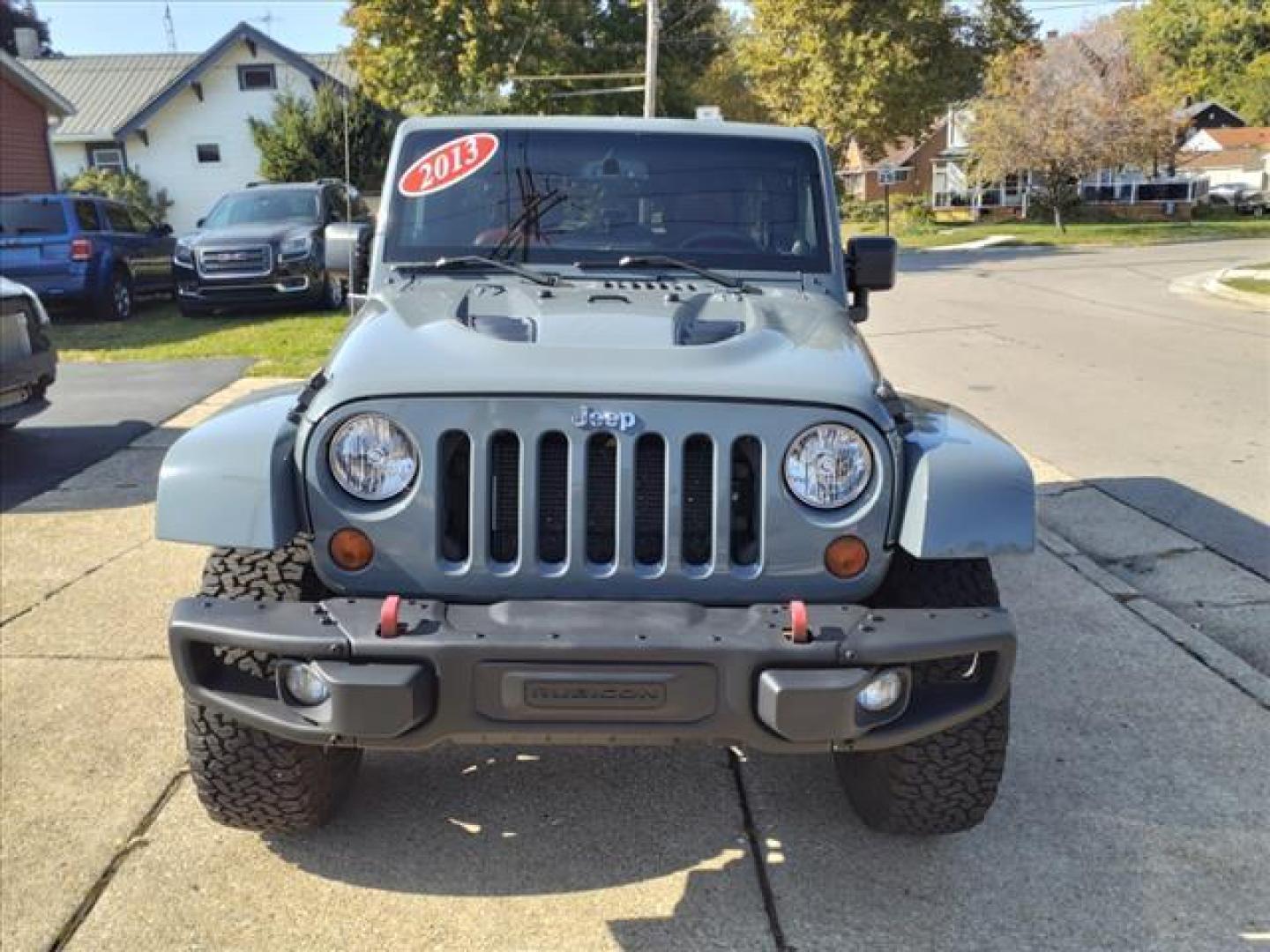 2013 Anvil Clear Coat Jeep wrangler Unlimited 4x4 Rubicon (1C4BJWFG4DL) with an 3.6L 3.6L V6 285hp 260ft. lbs. Sequential Multiport Fuel Injection engine, 5-Speed Automatic transmission, located at 5505 N. Summit St., Toledo, OH, 43611, (419) 729-2688, 41.654953, -83.530014 - Photo#16