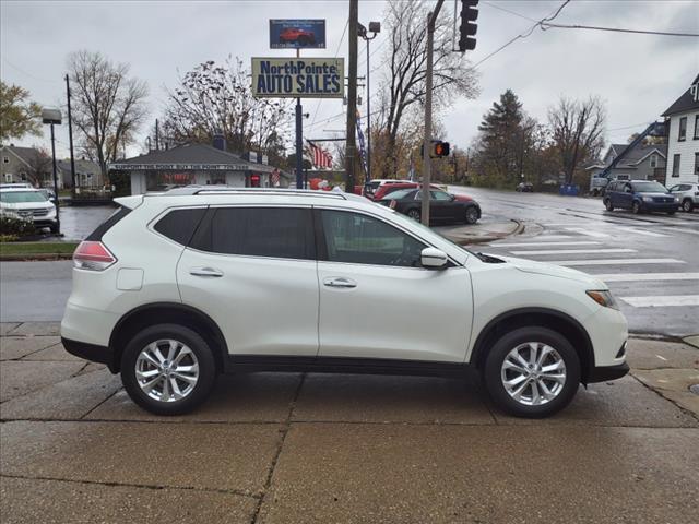 photo of 2016 Nissan Rouge AWD SV