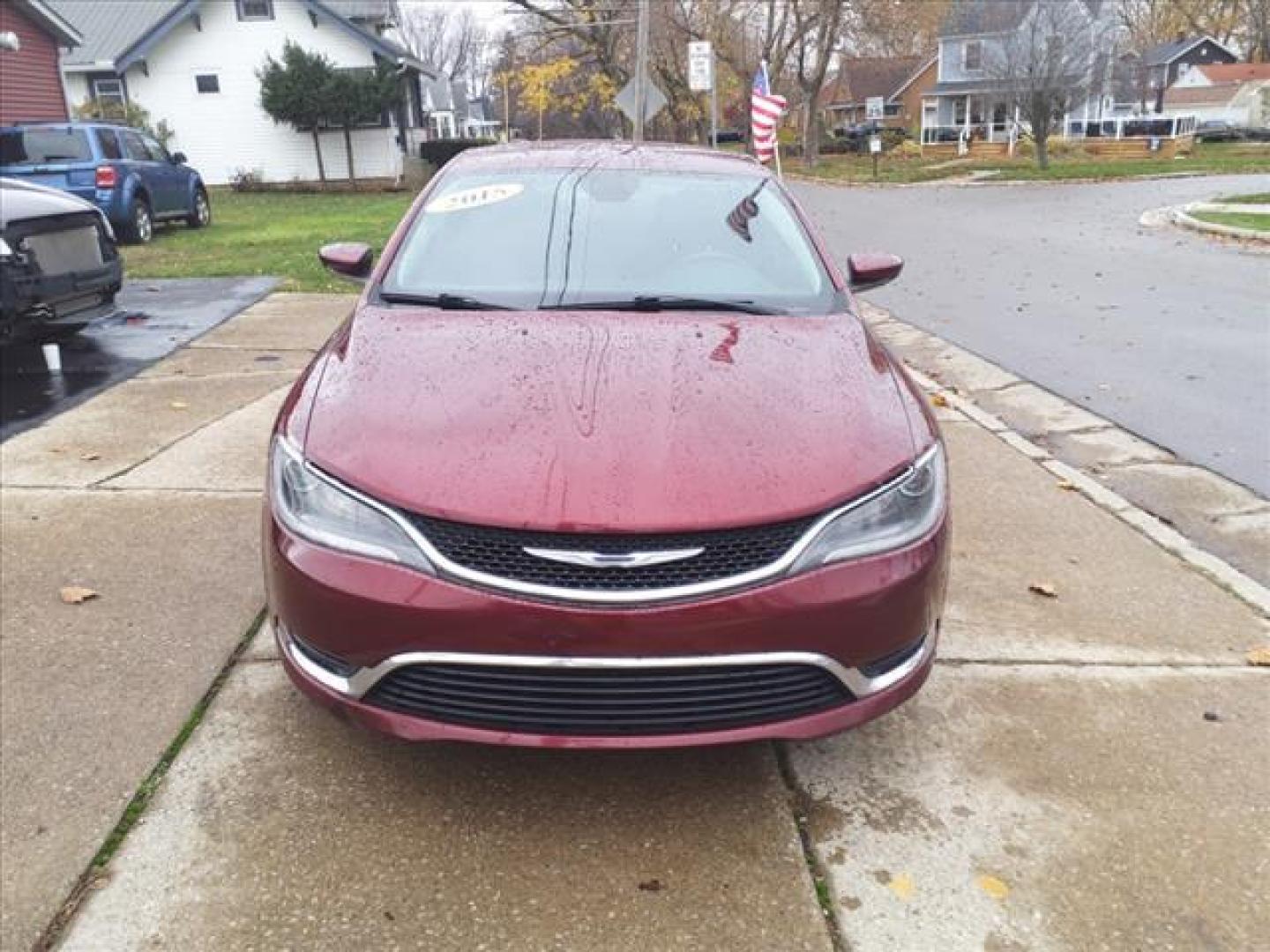 2015 Velvet Red Pearl Coat Prv Chrysler 200 Limited (1C3CCCAB3FN) with an 2.4L 2.4L I4 184hp 173ft. lbs. Sequential Multiport Fuel Injection engine, 9-Speed Shiftable Automatic transmission, located at 5505 N. Summit St., Toledo, OH, 43611, (419) 729-2688, 41.654953, -83.530014 - Photo#17