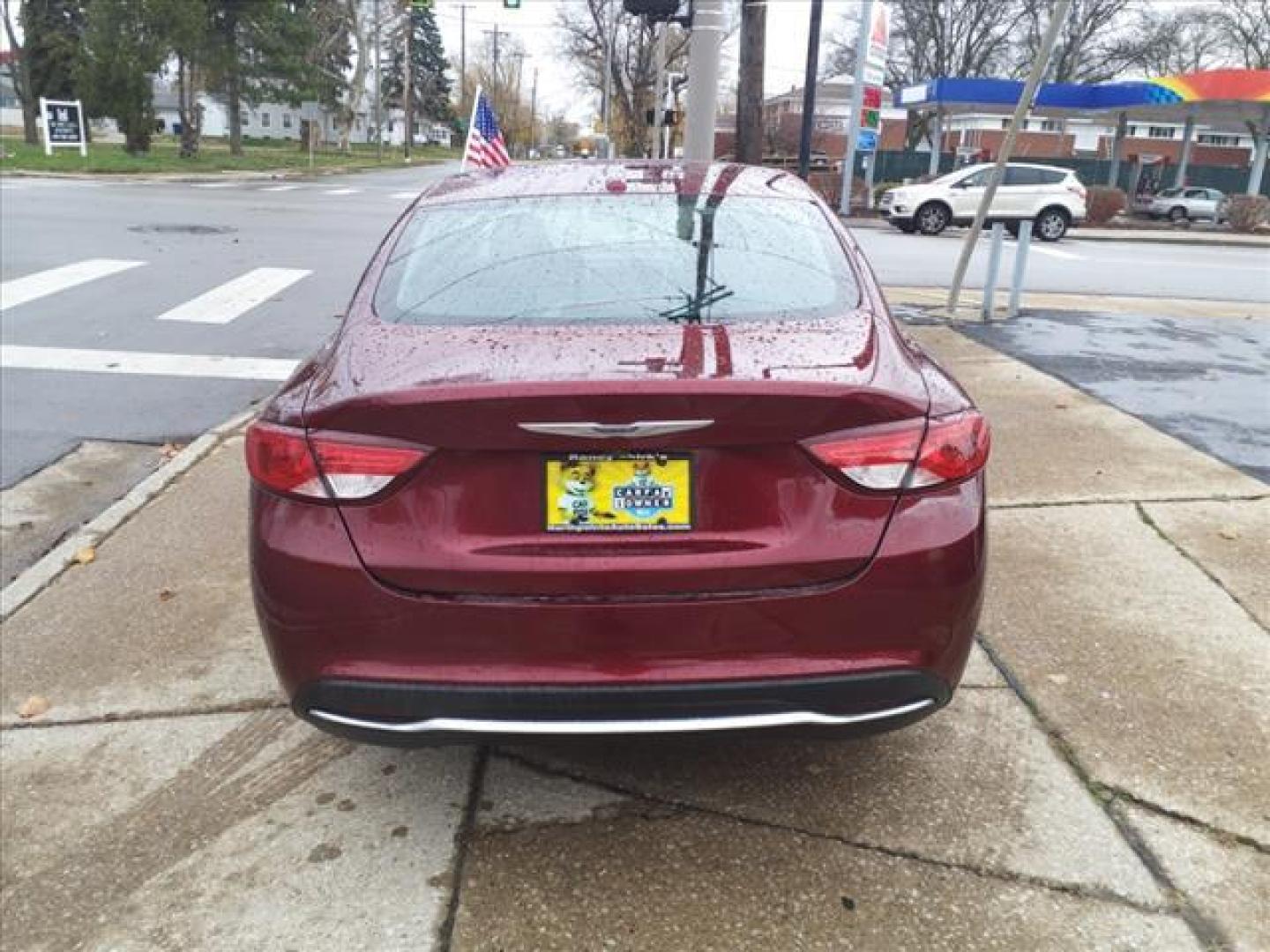 2015 Velvet Red Pearl Coat Prv Chrysler 200 Limited (1C3CCCAB3FN) with an 2.4L 2.4L I4 184hp 173ft. lbs. Sequential Multiport Fuel Injection engine, 9-Speed Shiftable Automatic transmission, located at 5505 N. Summit St., Toledo, OH, 43611, (419) 729-2688, 41.654953, -83.530014 - Photo#21