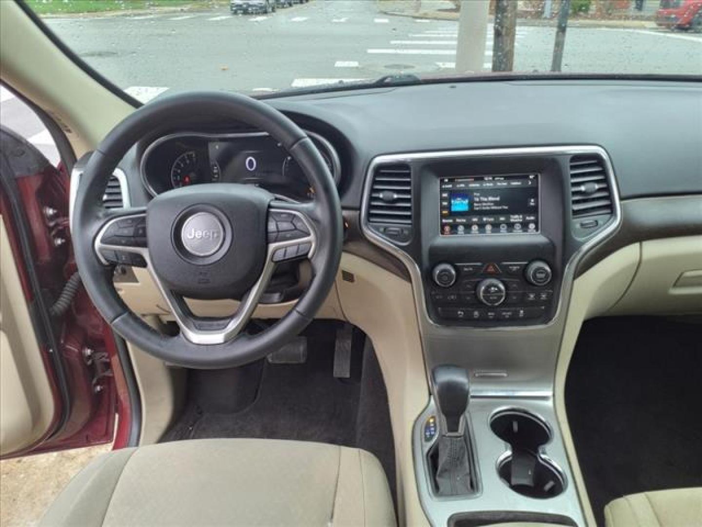 2018 Velvet Red Pearl Coat Prv Jeep Grand Cherokee 4x4 Laredo (1C4RJFAG9JC) with an 3.6L Pentastar 3.6L V6 295hp 260ft. lbs. Sequential Multiport Fuel Injection engine, 8-Speed Shiftable Automatic transmission, located at 5505 N. Summit St., Toledo, OH, 43611, (419) 729-2688, 41.654953, -83.530014 - Photo#4