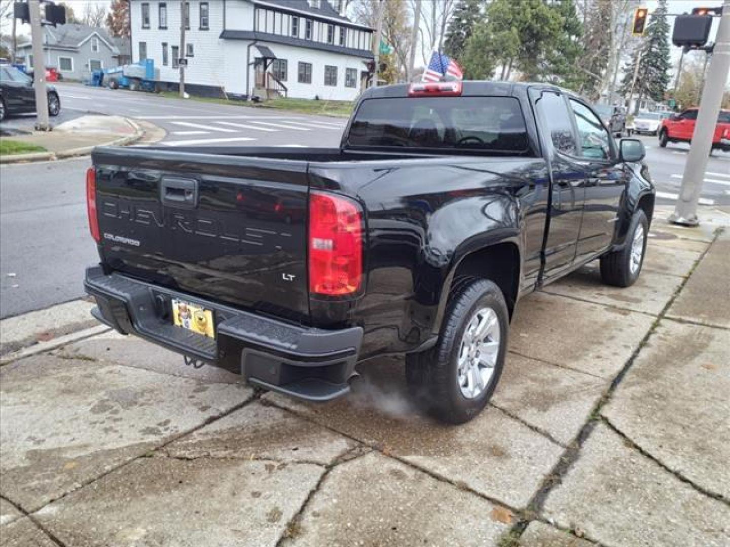 2021 Black Gba Chevrolet Colorado LT (1GCHSCEA0M1) with an 2.5L 2.5L I4 200hp 191ft. lbs. Direct Injection engine, 6-Speed Shiftable Automatic transmission, located at 5505 N. Summit St., Toledo, OH, 43611, (419) 729-2688, 41.654953, -83.530014 - Photo#22