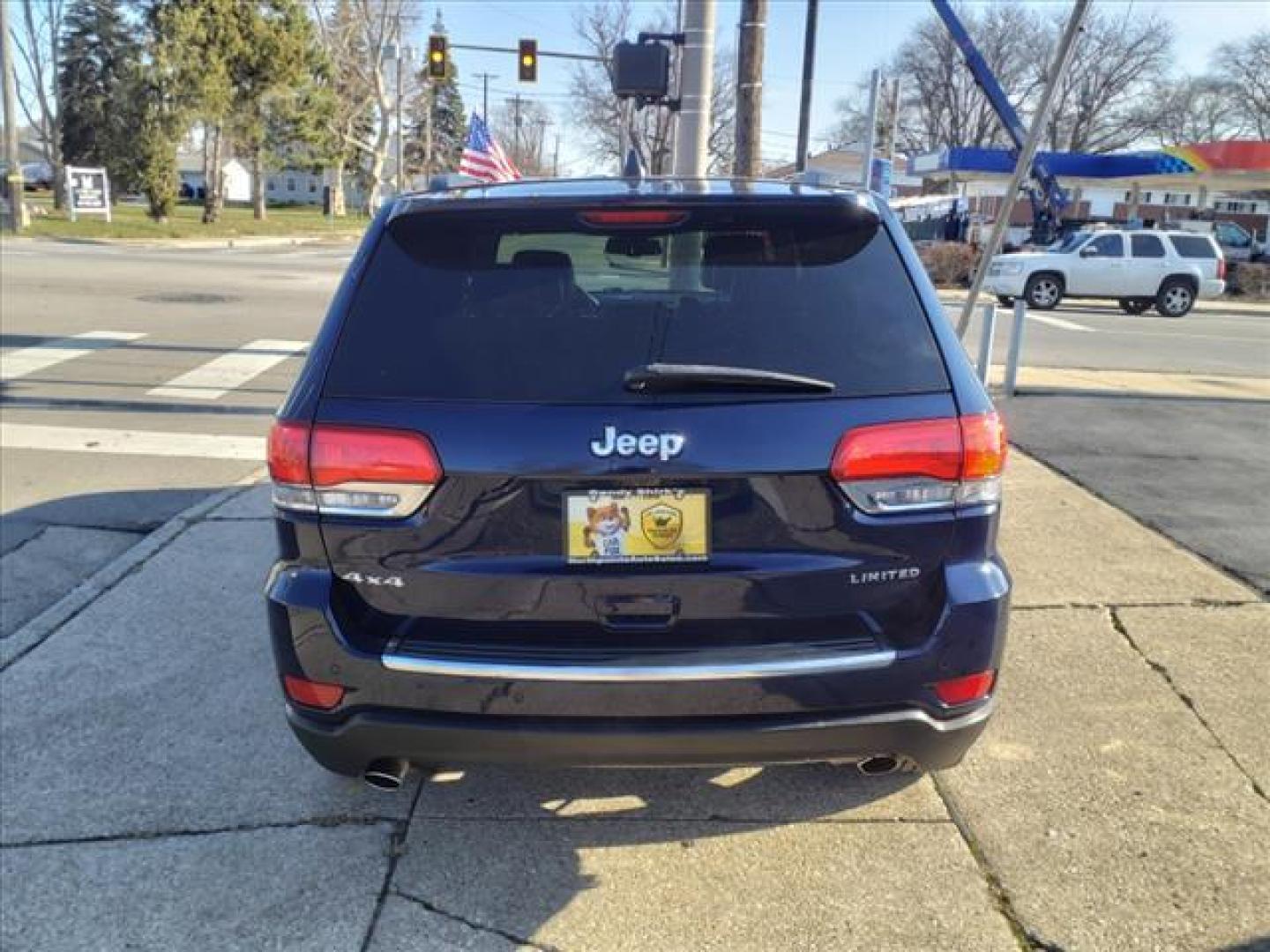 2014 True Blue Pearl Coat Pbu Jeep Grand Cherokee 4x4 Limited (1C4RJFBG4EC) with an 3.6L 3.6L V6 290hp 260ft. lbs. Sequential Multiport Fuel Injection engine, 8-Speed Shiftable Automatic transmission, located at 5505 N. Summit St., Toledo, OH, 43611, (419) 729-2688, 41.654953, -83.530014 - Photo#24