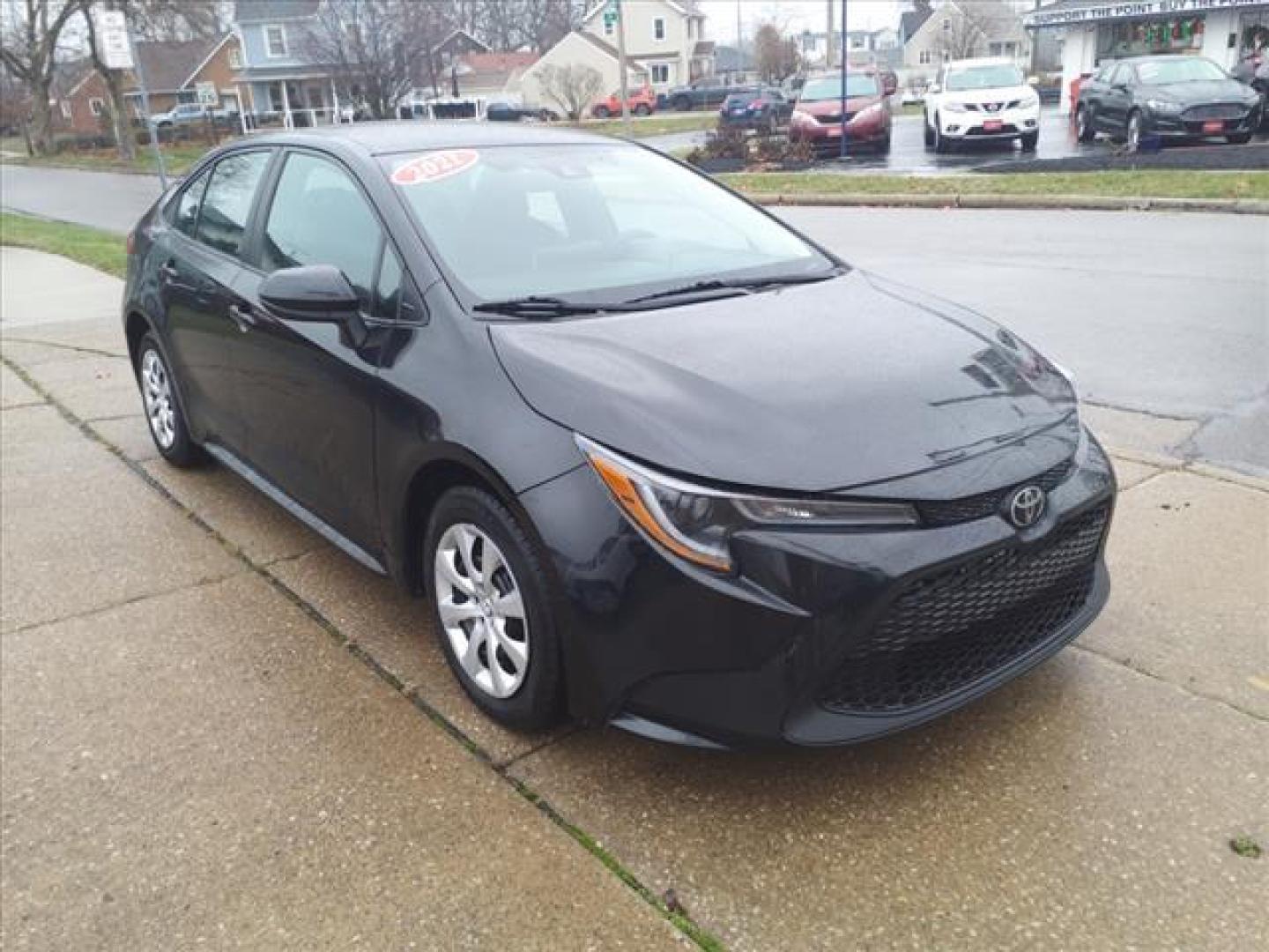 2021 Black Sand Pearl 209 Toyota Corolla LE (5YFEPMAE6MP) with an 1.8L 1.8L I4 139hp 126ft. lbs. Sequential Multiport Fuel Injection engine, CVT transmission, located at 5505 N. Summit St., Toledo, OH, 43611, (419) 729-2688, 41.654953, -83.530014 - Photo#15