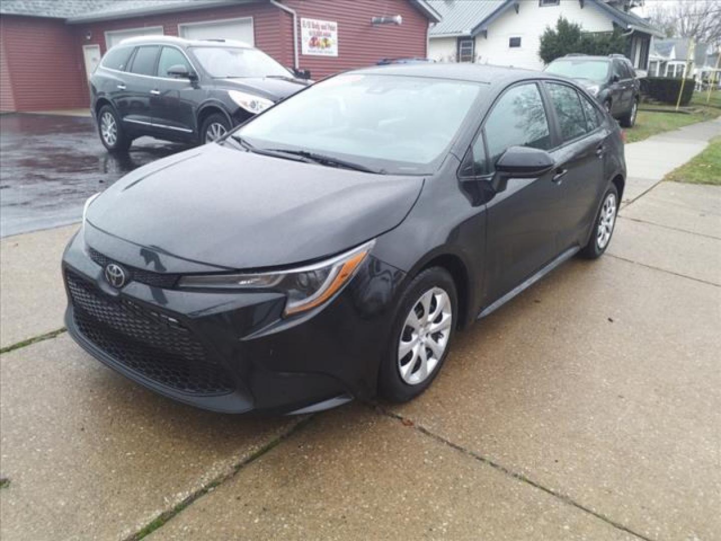 2021 Black Sand Pearl 209 Toyota Corolla LE (5YFEPMAE6MP) with an 1.8L 1.8L I4 139hp 126ft. lbs. Sequential Multiport Fuel Injection engine, CVT transmission, located at 5505 N. Summit St., Toledo, OH, 43611, (419) 729-2688, 41.654953, -83.530014 - Photo#17