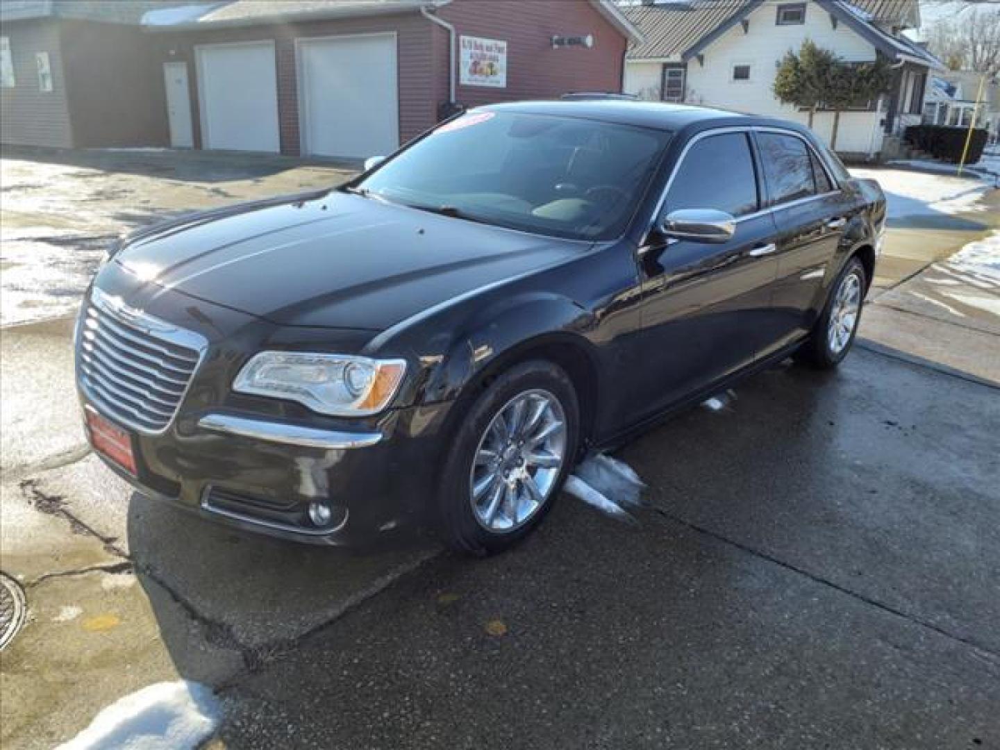 2013 Gloss Black Px8 Chrysler 300 C (2C3CCAEG3DH) with an 3.6L Pentastar 3.6L V6 292hp 260ft. lbs. Sequential Multiport Fuel Injection engine, Automatic transmission, located at 5505 N. Summit St., Toledo, OH, 43611, (419) 729-2688, 41.654953, -83.530014 - Photo#22