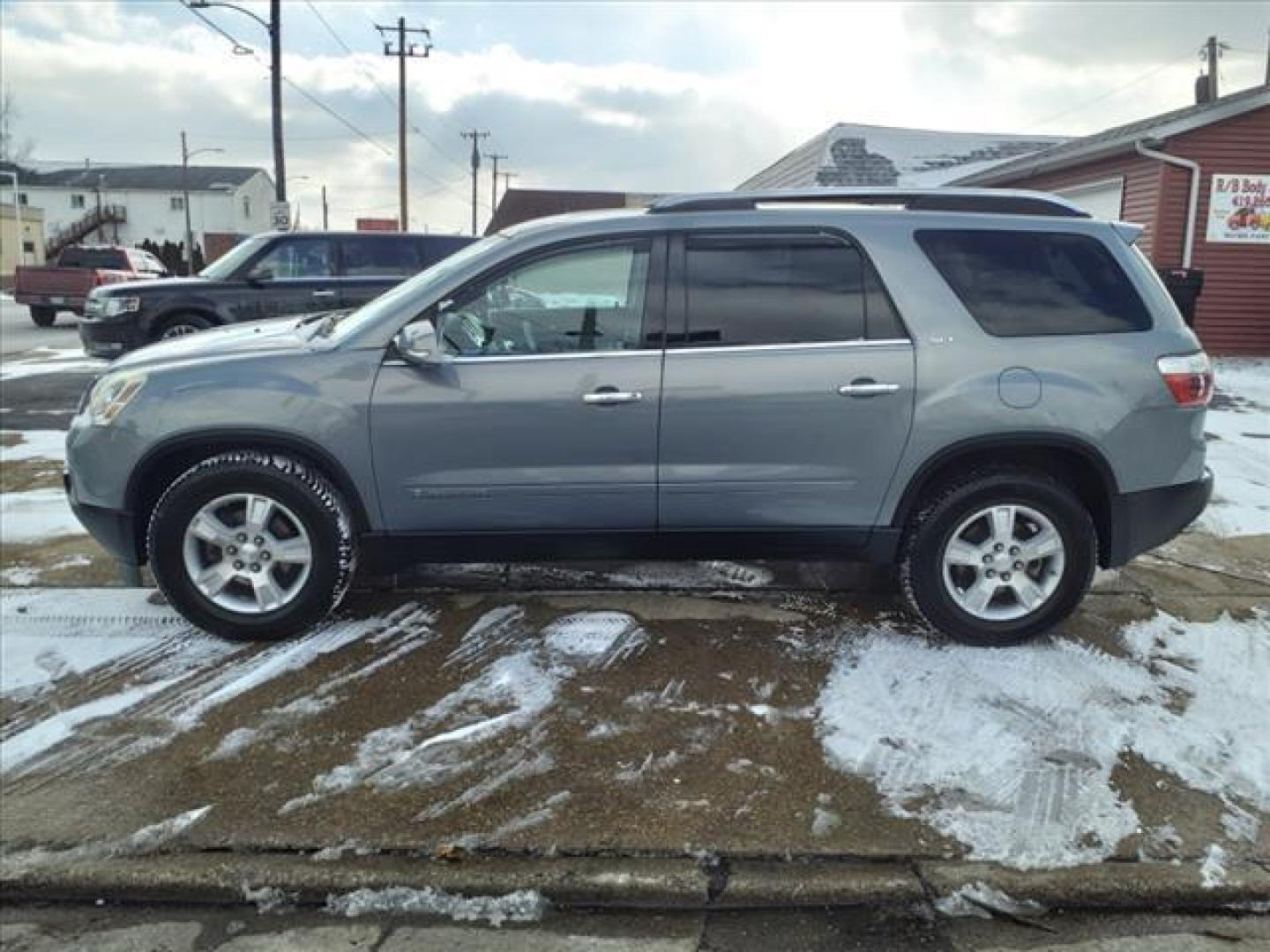 2008 Blue-Gold Crystal Tintcoat 78u GMC Acadia SLT-1 (1GKER237X8J) with an 3.6L 3.6L V6 275hp 251ft. lbs. Sequential-Port F.I. engine, Hydra-Matic 6T75 6-Speed Shiftable Automatic transmission, located at 5505 N. Summit St., Toledo, OH, 43611, (419) 729-2688, 41.654953, -83.530014 - Photo#21