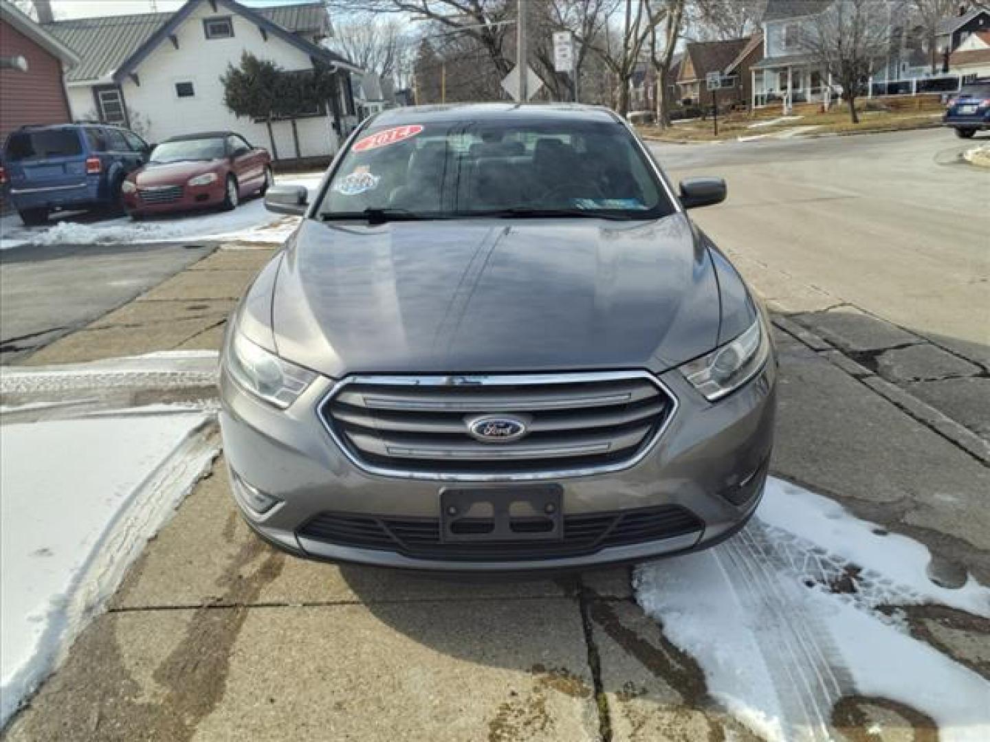 2014 Sterling Gray Metallic Uj Ford Taurus SEL (1FAHP2E88EG) with an 3.5L 3.5L V6 288hp 254ft. lbs. Sequential Multiport Fuel Injection engine, 6-Speed Shiftable Automatic transmission, located at 5505 N. Summit St., Toledo, OH, 43611, (419) 729-2688, 41.654953, -83.530014 - Photo#18