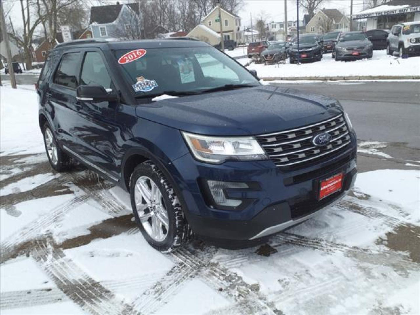 2016 Blue Jeans N1 Ford Explorer AWD XLT (1FM5K8D88GG) with an 3.5L 3.5L V6 290hp 255ft. lbs. Sequential Multiport Fuel Injection engine, 6-Speed Shiftable Automatic transmission, located at 5505 N. Summit St., Toledo, OH, 43611, (419) 729-2688, 41.654953, -83.530014 - Photo#20